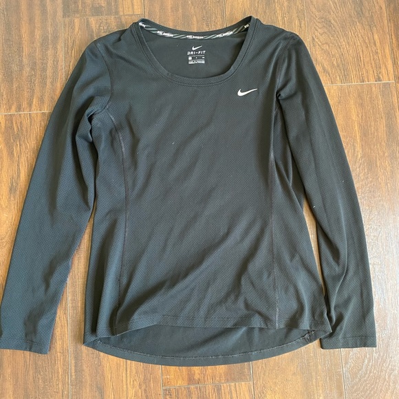 Nike Dry Fit - Picture 1 of 2